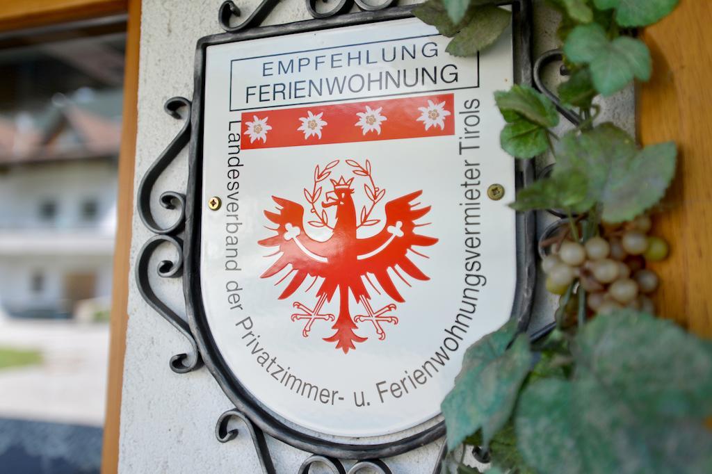 Haus Schroll Appartement Ried im Zillertal Buitenkant foto