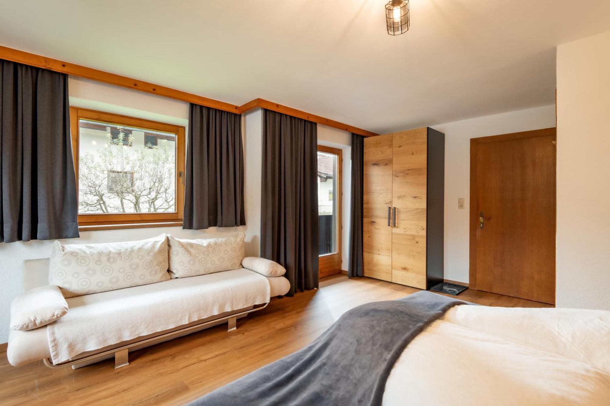Haus Schroll Appartement Ried im Zillertal Buitenkant foto