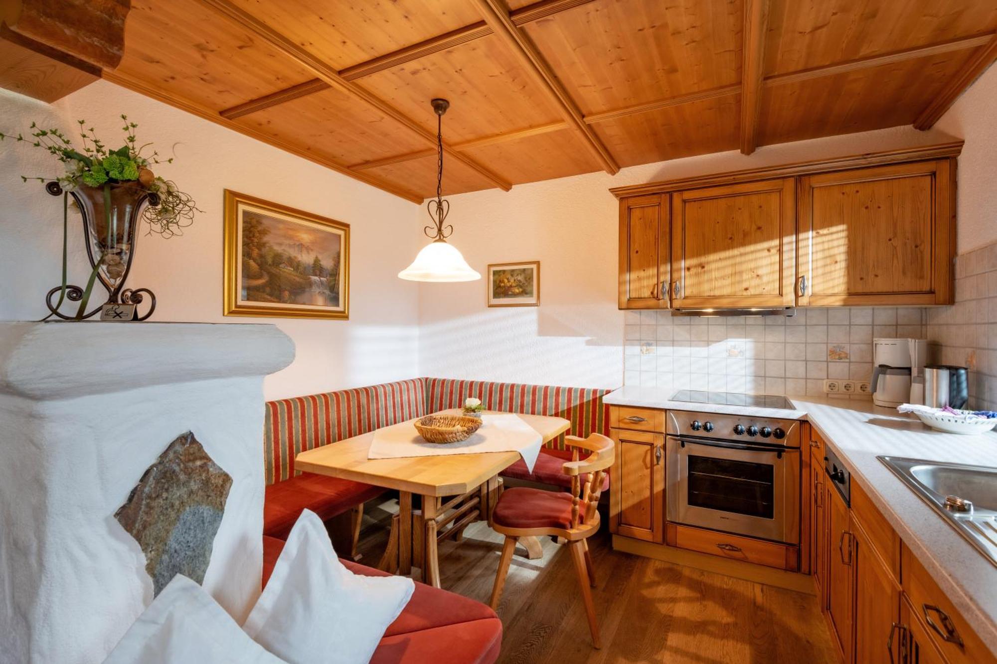 Haus Schroll Appartement Ried im Zillertal Buitenkant foto