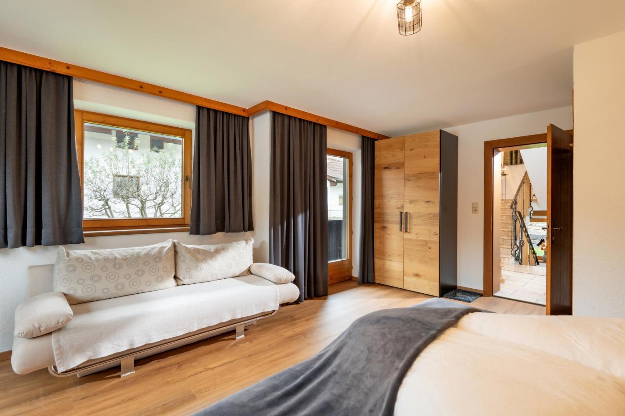 Haus Schroll Appartement Ried im Zillertal Buitenkant foto