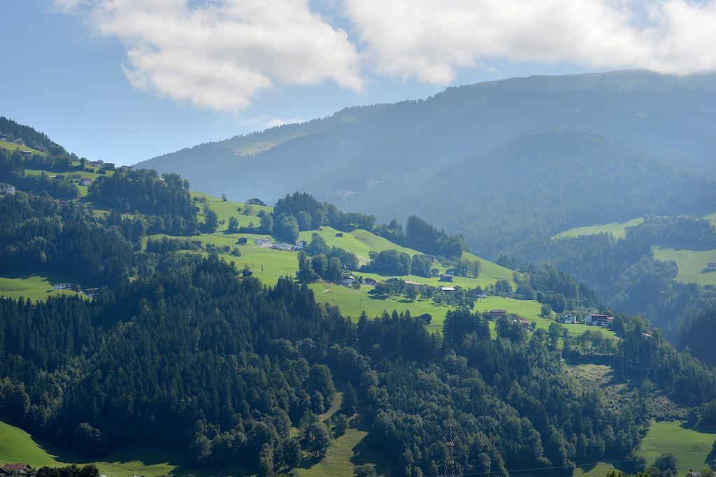 Haus Schroll Appartement Ried im Zillertal Buitenkant foto