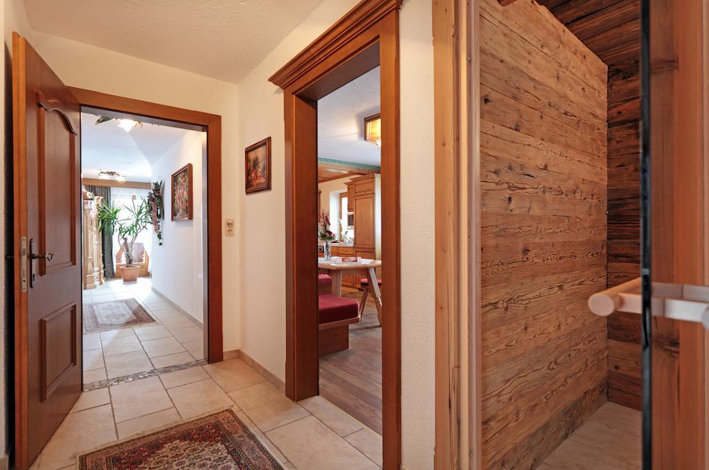 Haus Schroll Appartement Ried im Zillertal Buitenkant foto